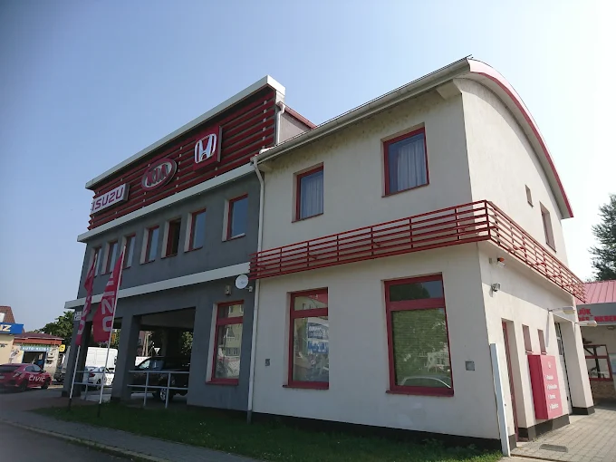 Univer-Car Kft.